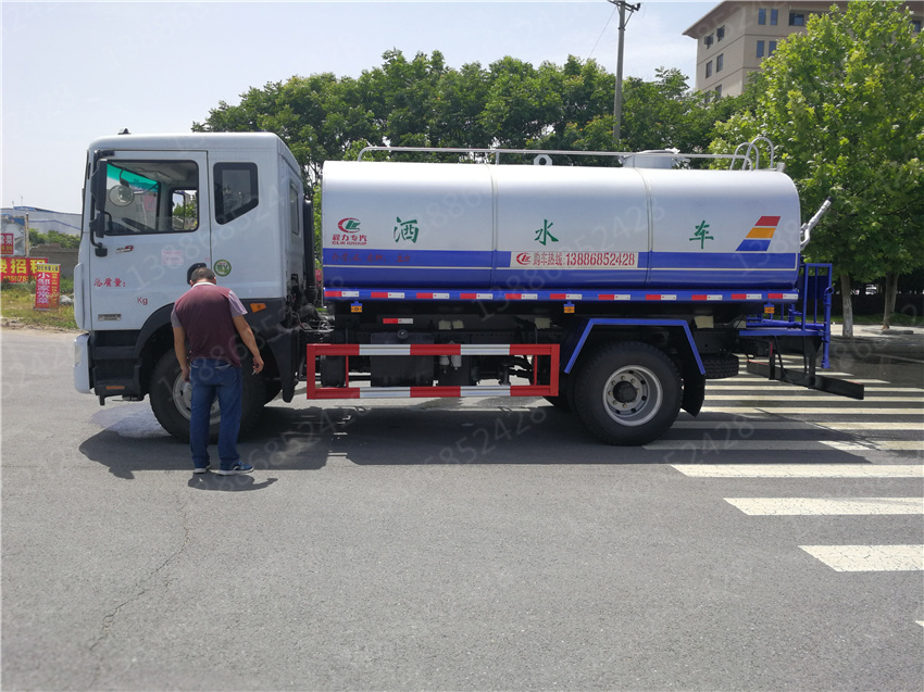 湖北盈通汽車河北國六藍牌抑塵車廠家報價