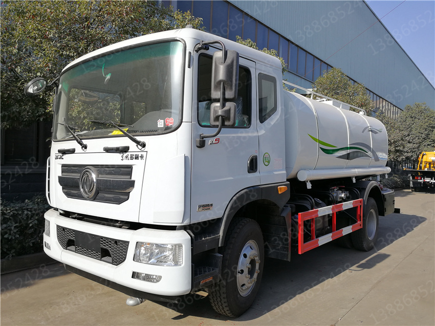 湖北盈通汽車(chē)湖北綠化福田抑塵車(chē)報(bào)價(jià)