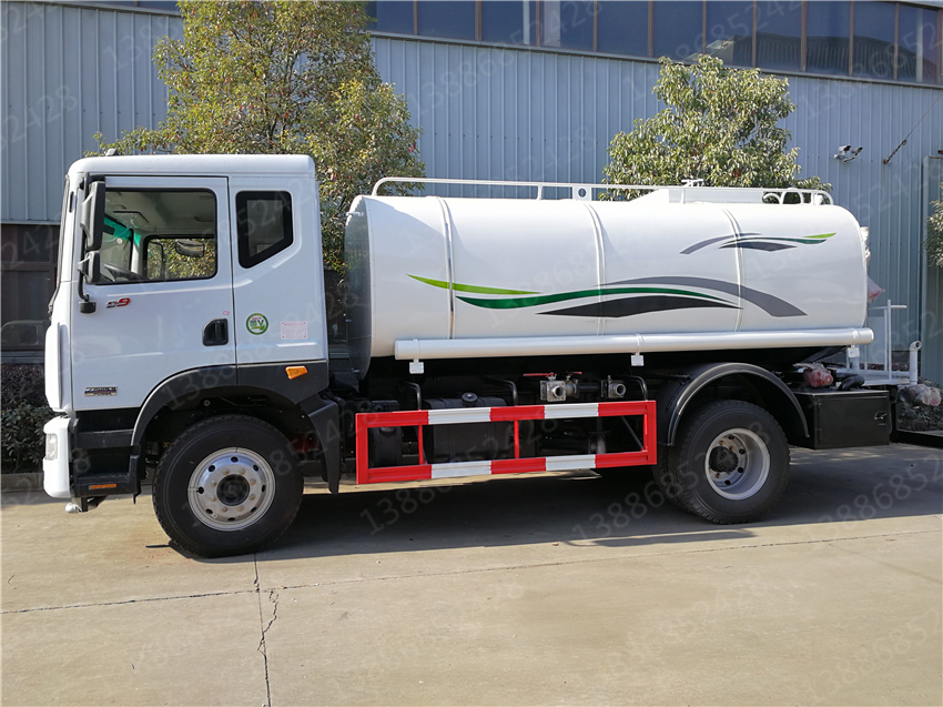 湖北盈通汽車廣西藍牌福田抑塵車價格